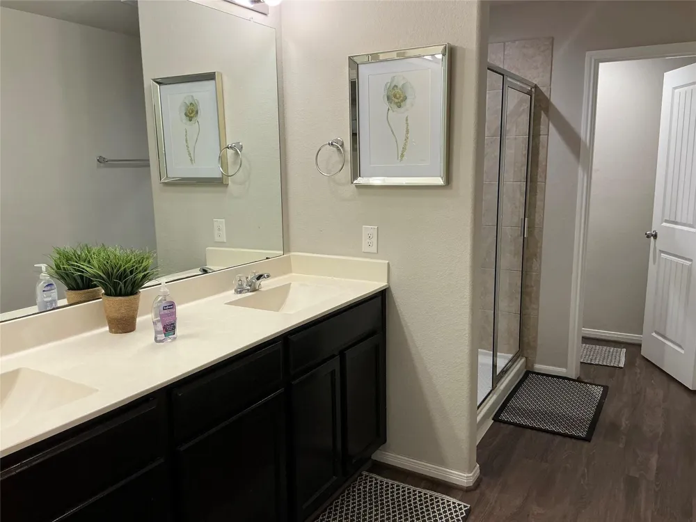 4030 Emperor Valley Lane Baytown, TX 77521