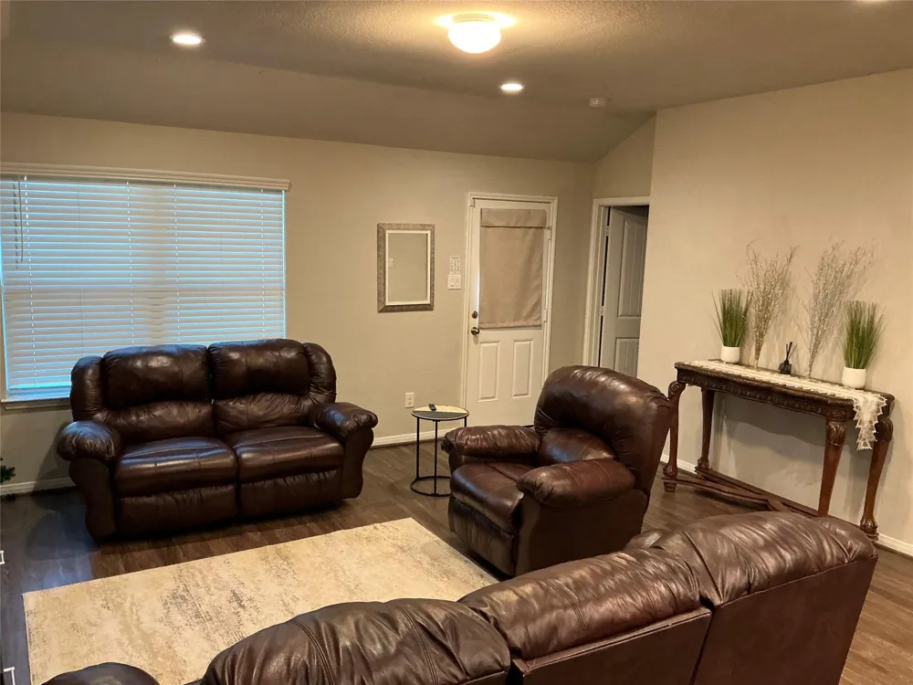 4030 Emperor Valley Lane Baytown, TX 77521