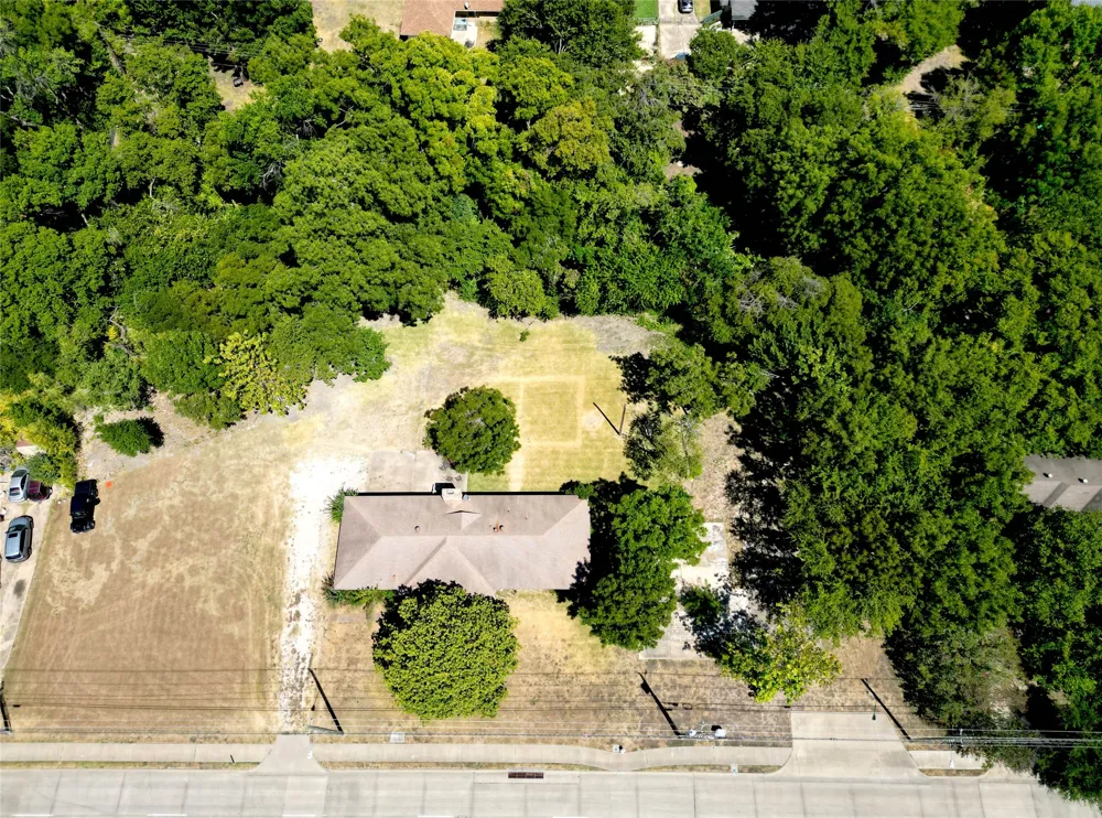 1620 Houston School Road Lancaster, TX 75134