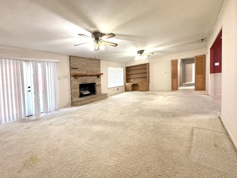 1620 Houston School Road Lancaster, TX 75134