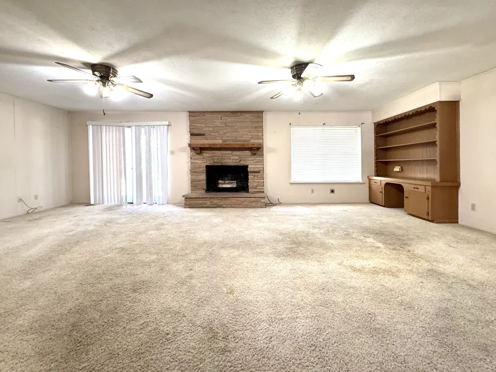 1620 Houston School Road Lancaster, TX 75134