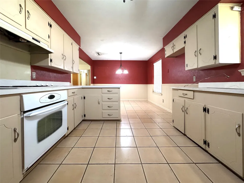 1620 Houston School Road Lancaster, TX 75134