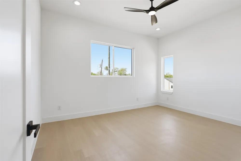 1414 Doyle Avenue Dallas, TX 75203