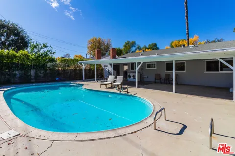 6966 SEDAN AVENUE