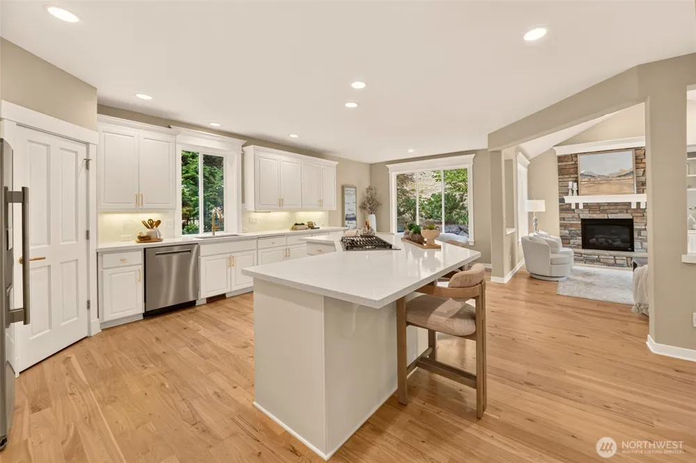 1760 30th Avenue NE Issaquah, WA 98029