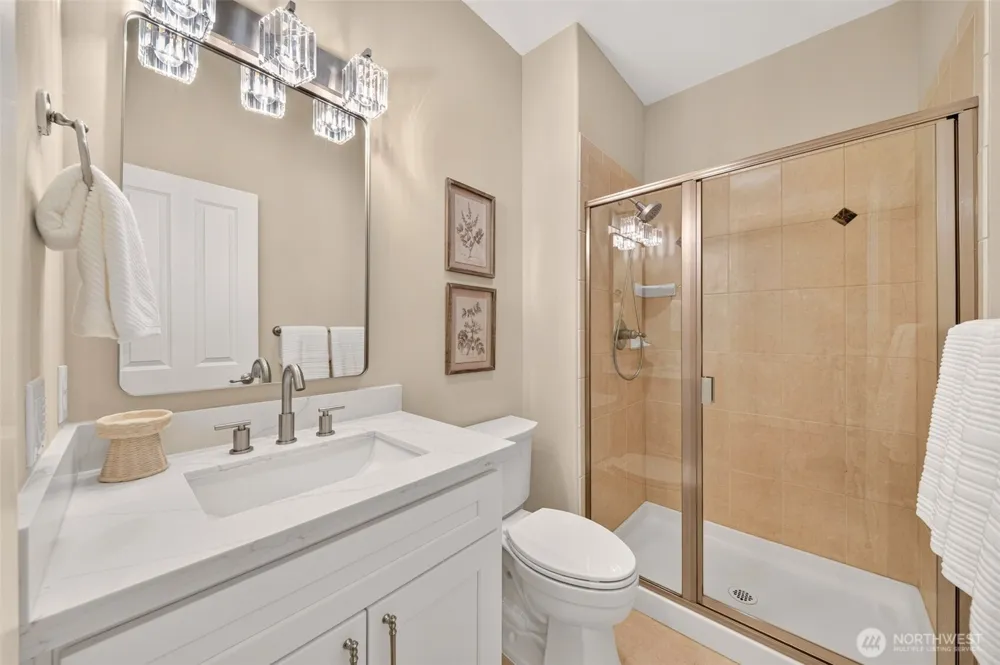 1760 30th Avenue NE Issaquah, WA 98029