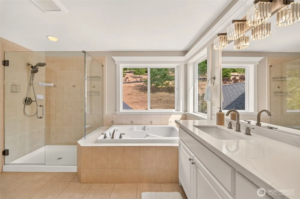 1760 30th Avenue NE Issaquah, WA 98029