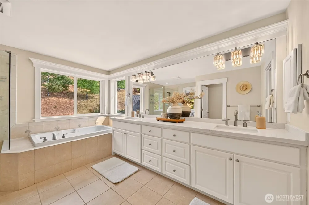 1760 30th Avenue NE Issaquah, WA 98029
