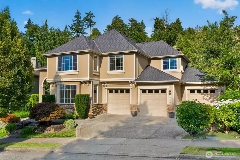 1760 30th Avenue NE Issaquah, WA 98029