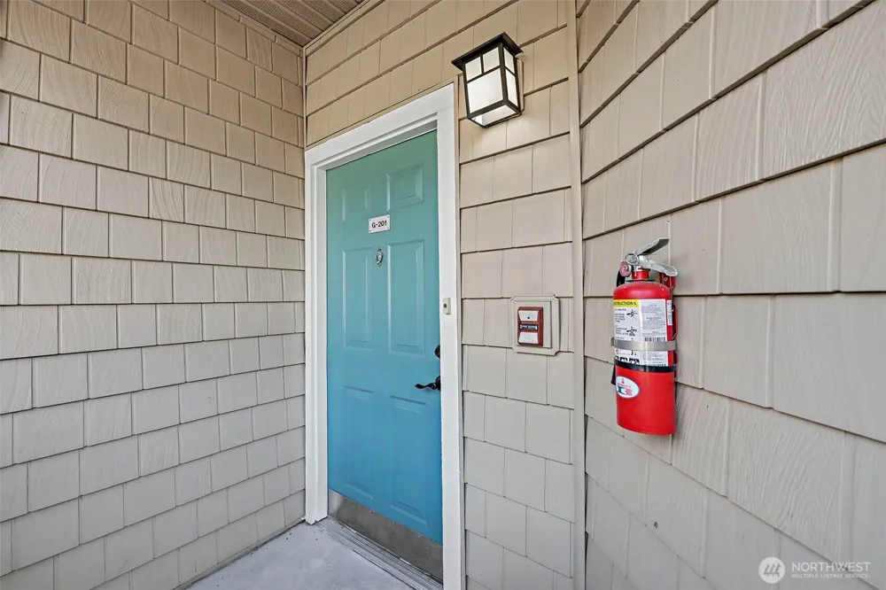 1500 S 18th #G201 Renton, WA 98055