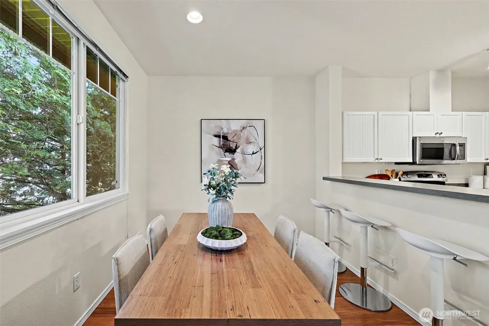1500 S 18th #G201 Renton, WA 98055