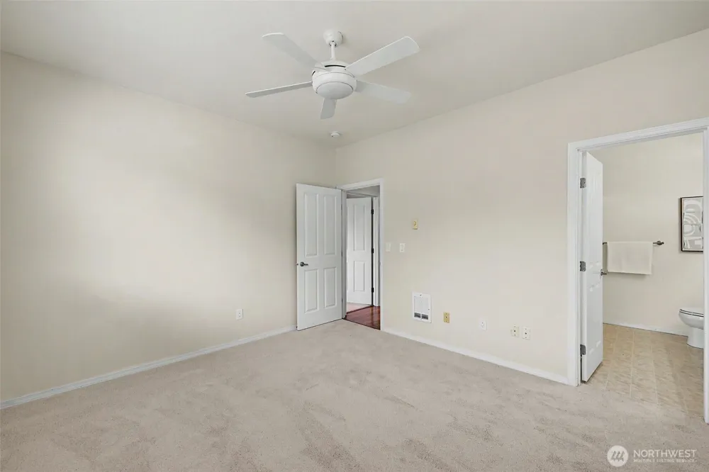 1500 S 18th #G201 Renton, WA 98055
