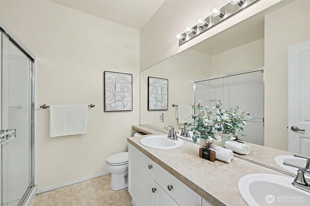 1500 S 18th #G201 Renton, WA 98055