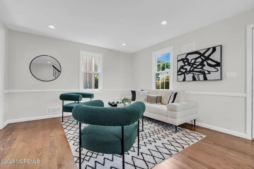 70 W George Street Freehold, NJ 07728