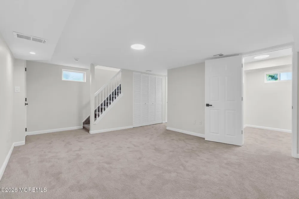 70 W George Street Freehold, NJ 07728