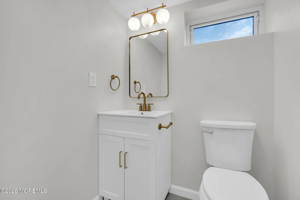 70 W George Street Freehold, NJ 07728