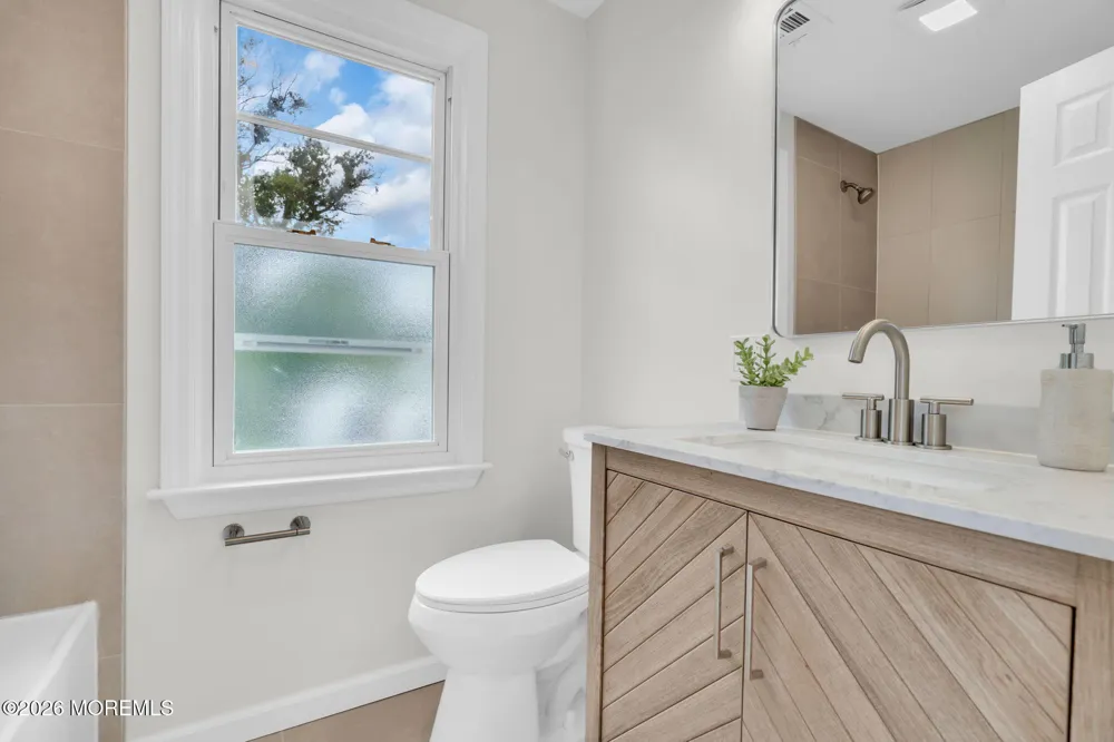 70 W George Street Freehold, NJ 07728