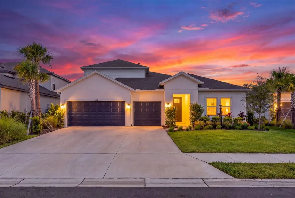 16552 STAR GRASS CIRCLE Bradenton, FL 34211