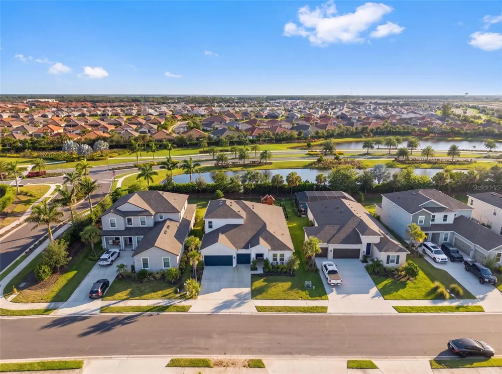 16552 STAR GRASS CIRCLE Bradenton, FL 34211