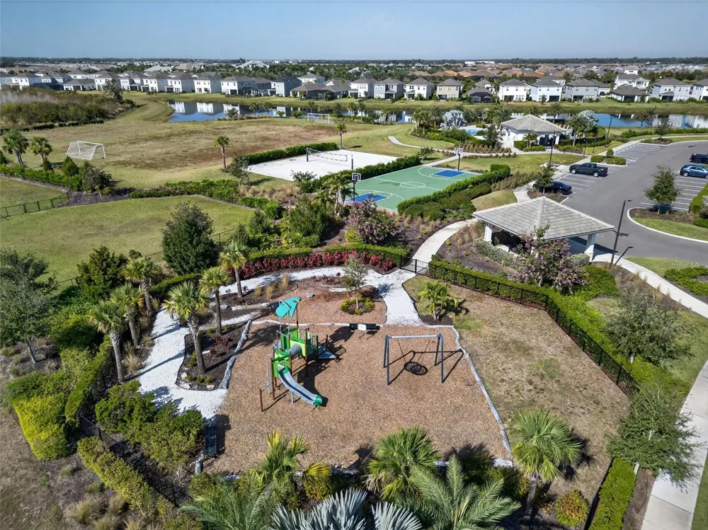 16552 STAR GRASS CIRCLE Bradenton, FL 34211