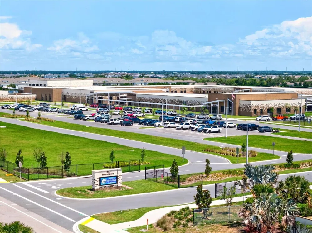 16552 STAR GRASS CIRCLE Bradenton, FL 34211