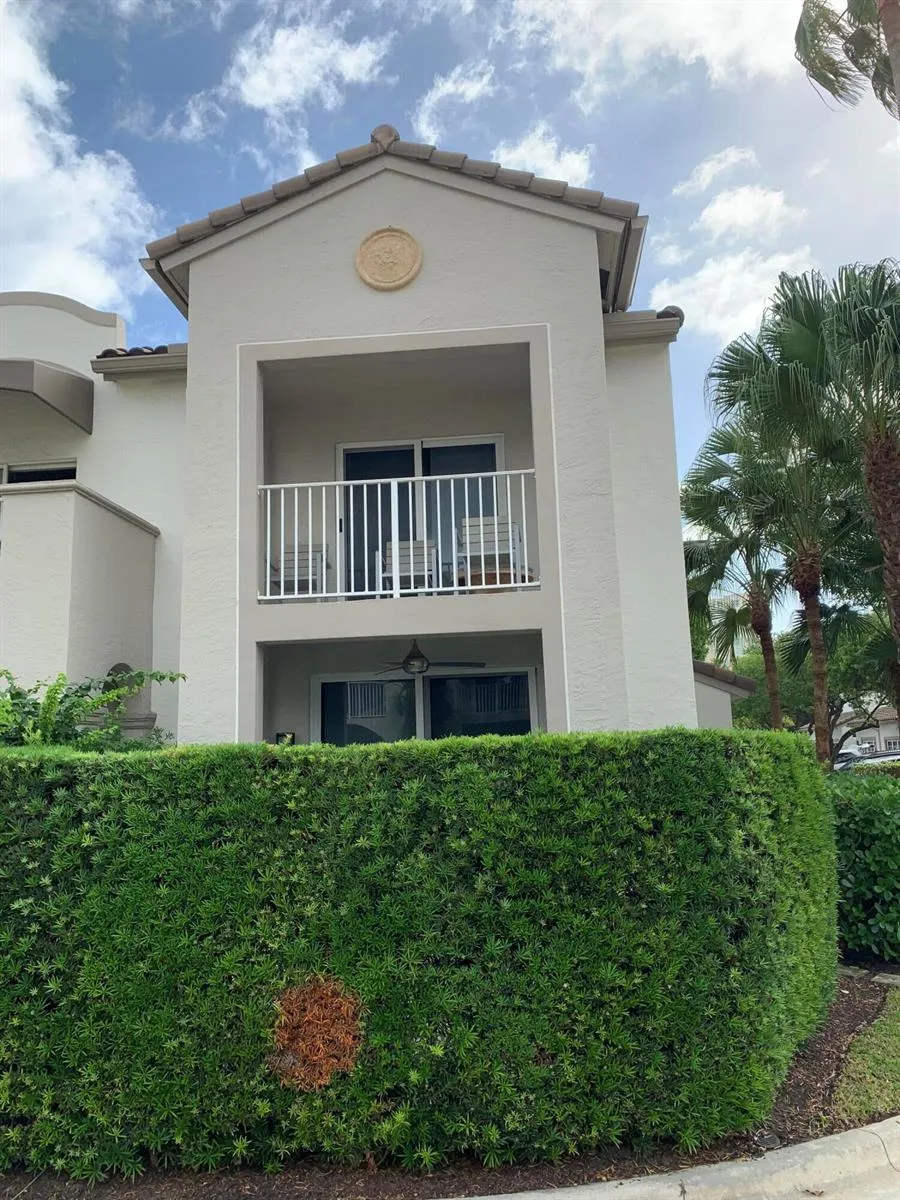 3604 S Ocean Boulevard #101 Highland Beach, FL 33487