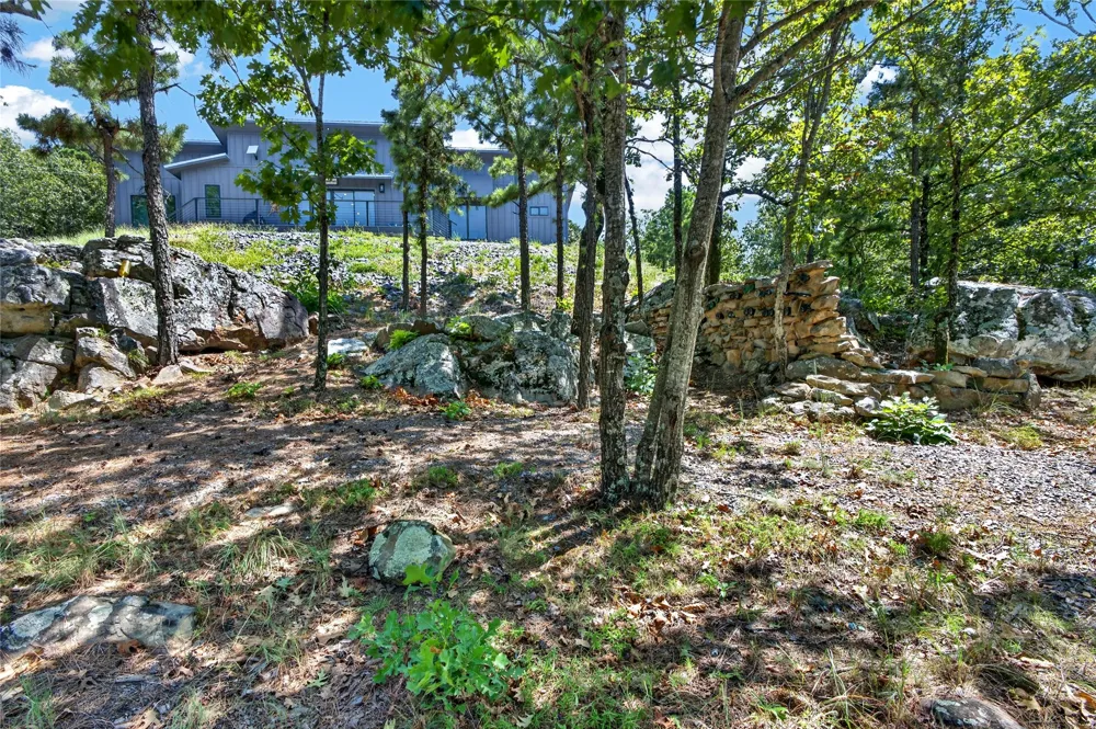 10 Moonshine Drive Clayton, OK 74536