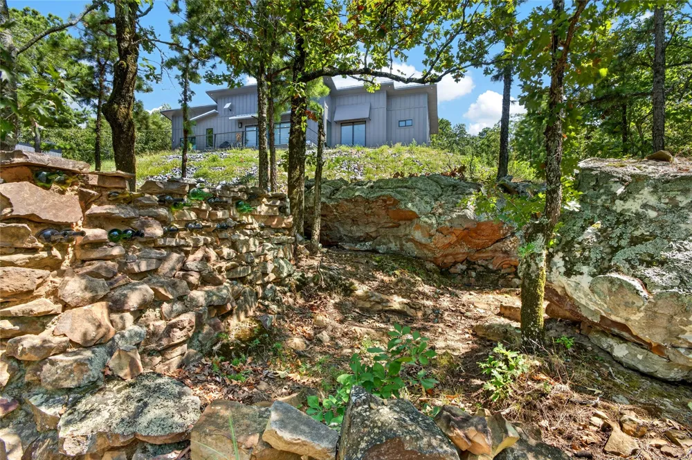 10 Moonshine Drive Clayton, OK 74536