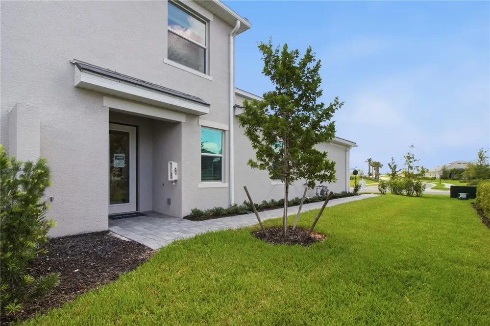 19235 CHERRYSTONE WAY #101 Lakewood Ranch, FL 34211