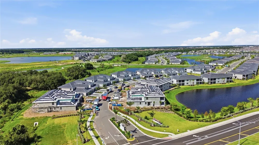 19235 CHERRYSTONE WAY #101 Lakewood Ranch, FL 34211