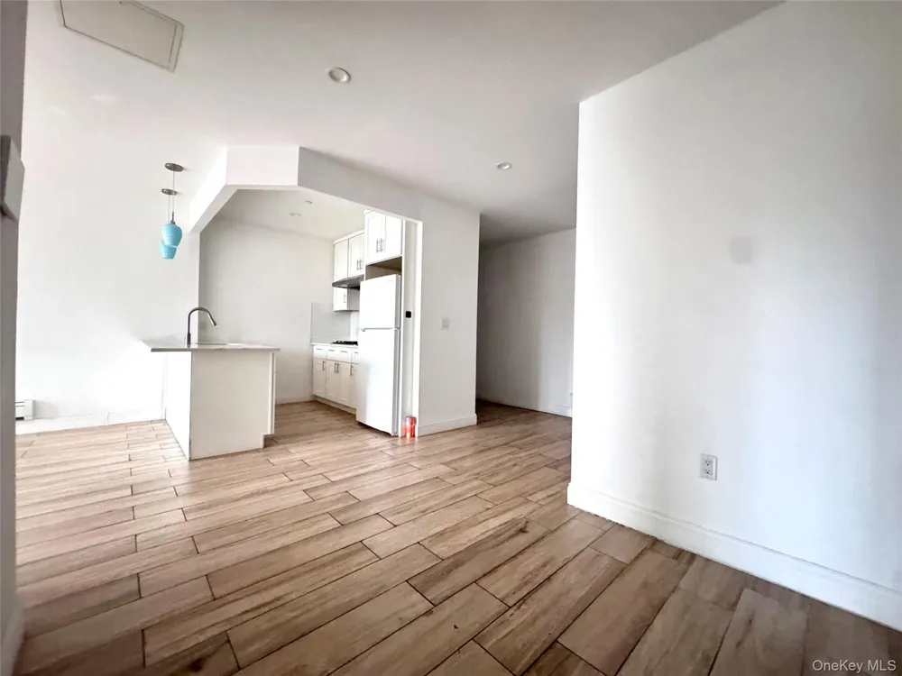 136-20 Booth Memorial Avenue #3A Flushing, NY 11355