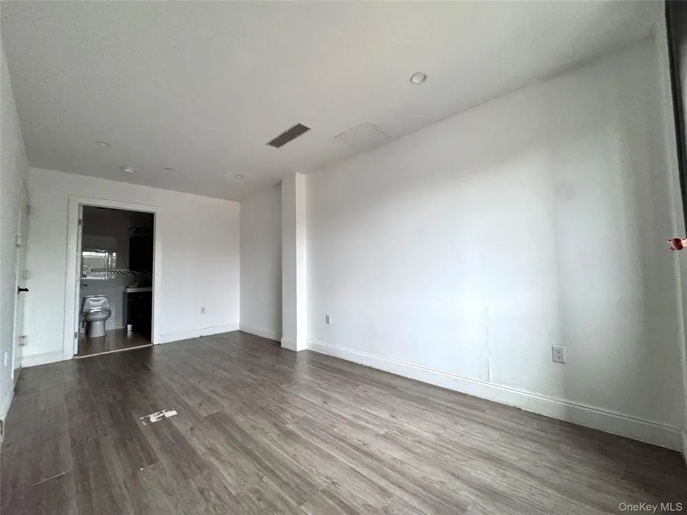 136-20 Booth Memorial Avenue #3A Flushing, NY 11355