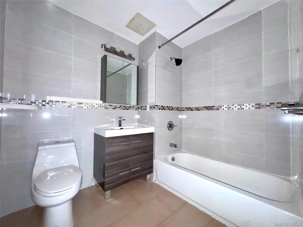 136-20 Booth Memorial Avenue #3A Flushing, NY 11355