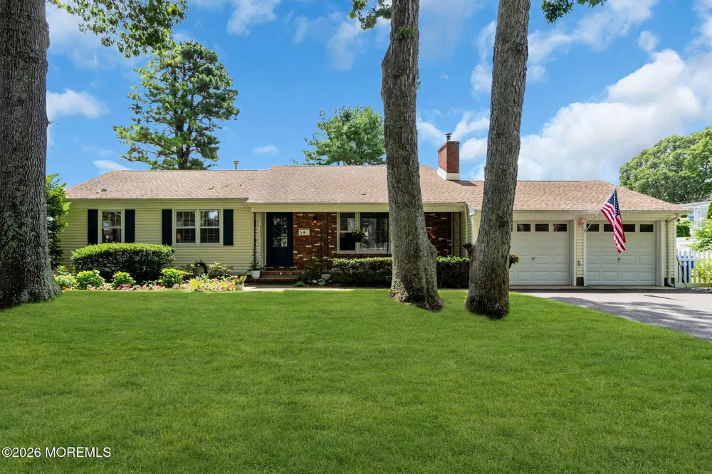 93 Forest Road Brick, NJ 08724