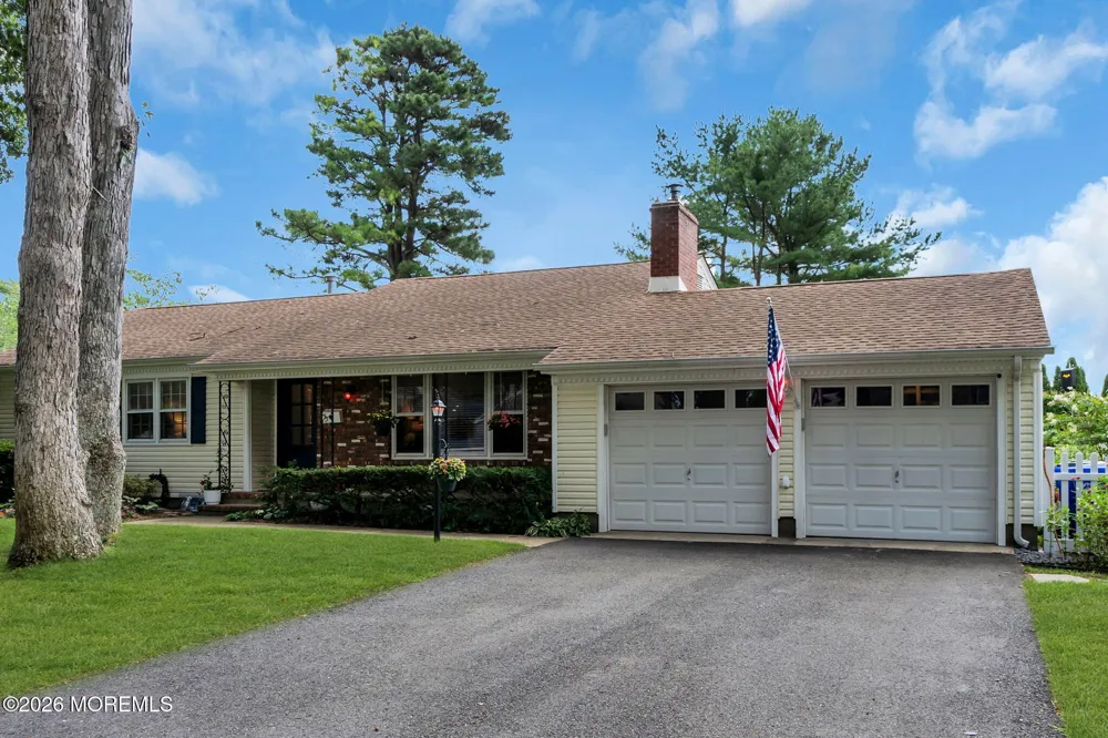 93 Forest Road Brick, NJ 08724