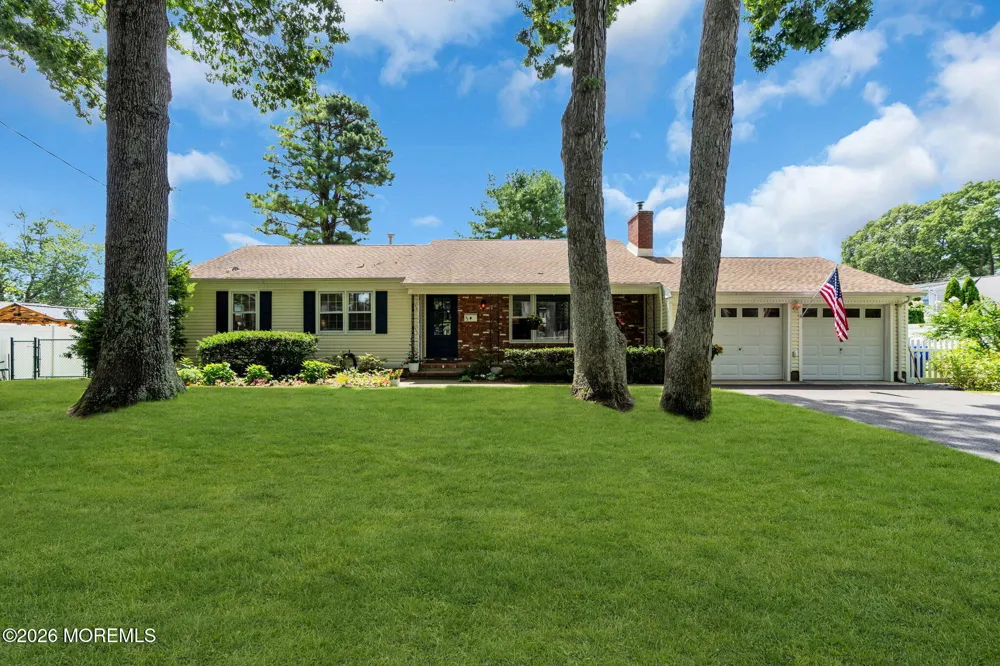 93 Forest Road Brick, NJ 08724