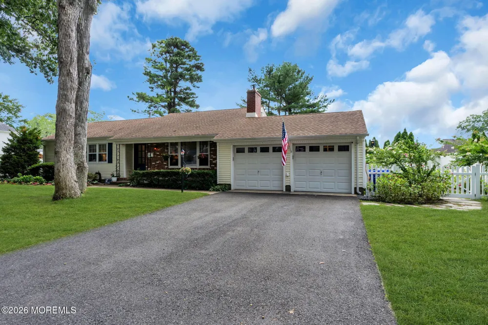 93 Forest Road Brick, NJ 08724