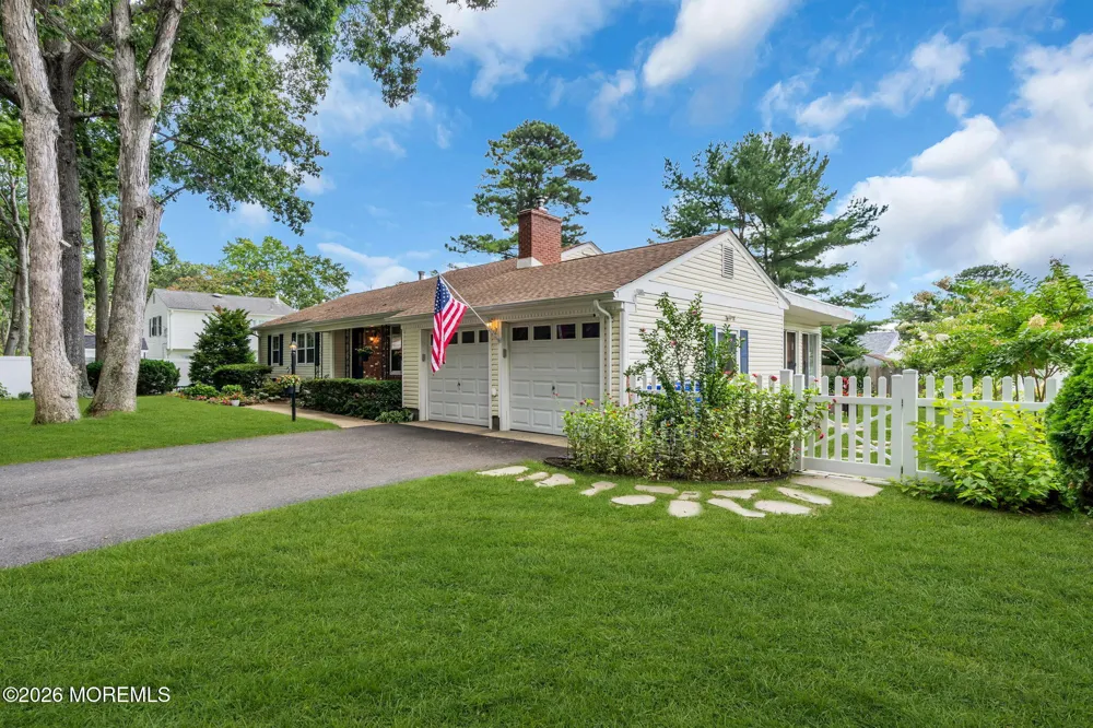 93 Forest Road Brick, NJ 08724