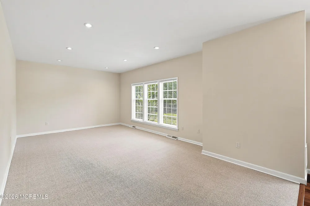 2901 Allenwood Lakewood Road Allenwood, NJ 08720
