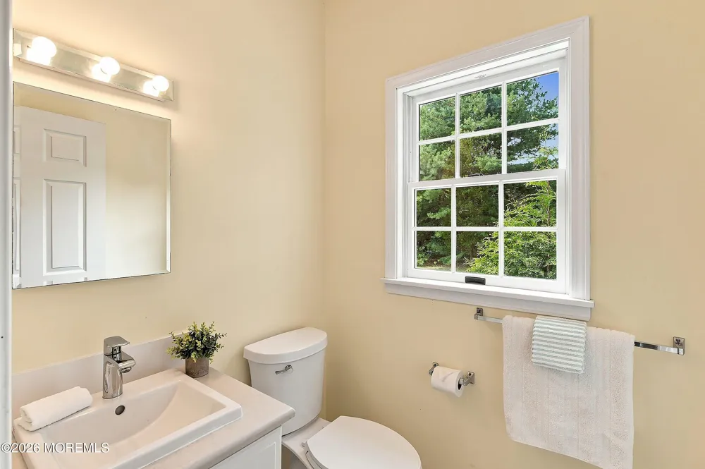 2901 Allenwood Lakewood Road Allenwood, NJ 08720