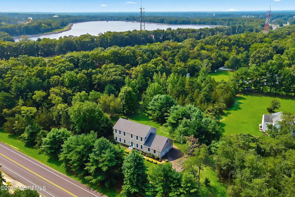 2901 Allenwood Lakewood Road Allenwood, NJ 08720