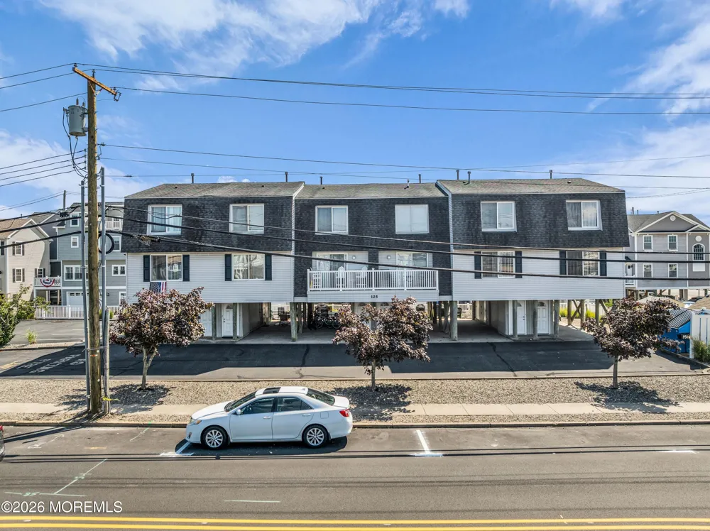 125 Strickland Boulevard #11 Lavallette, NJ 08735
