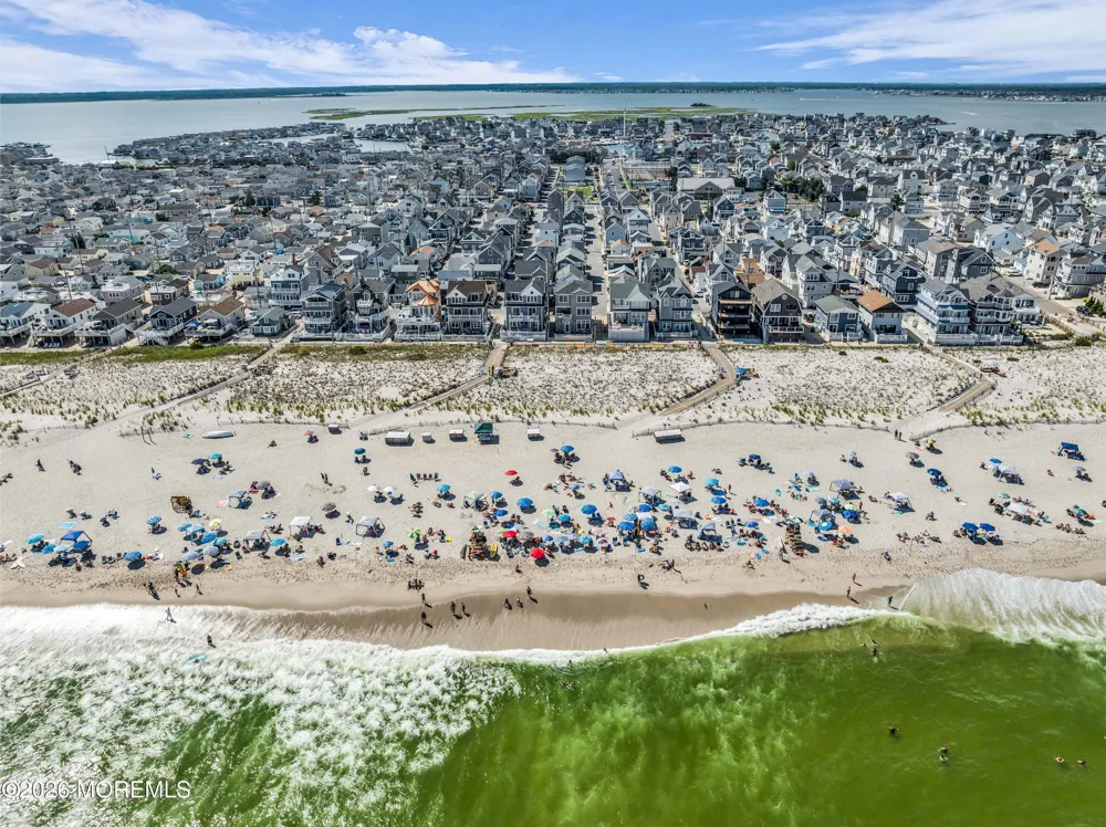 125 Strickland Boulevard #11 Lavallette, NJ 08735