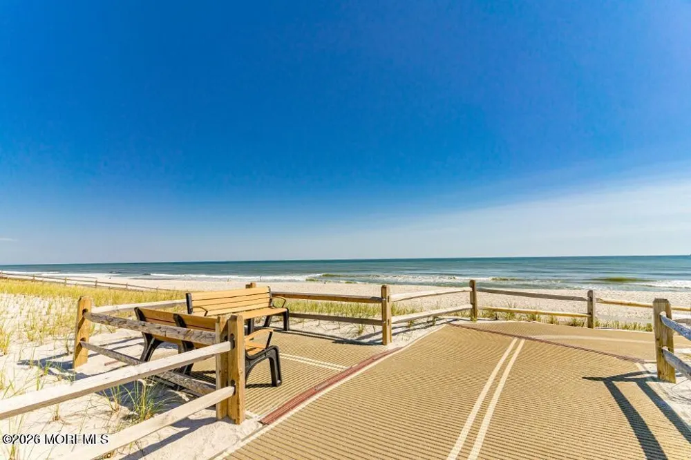 125 Strickland Boulevard #11 Lavallette, NJ 08735
