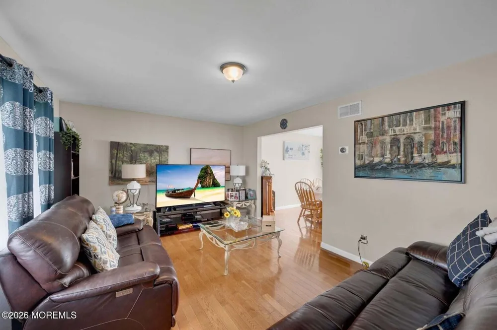 40 Wood Street Keansburg, NJ 07734