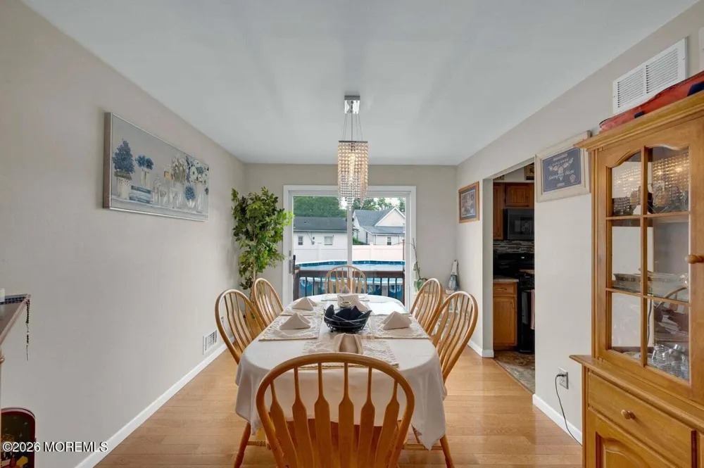 40 Wood Street Keansburg, NJ 07734