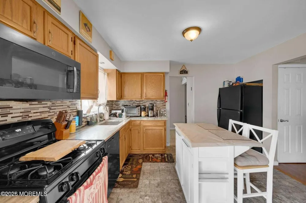 40 Wood Street Keansburg, NJ 07734