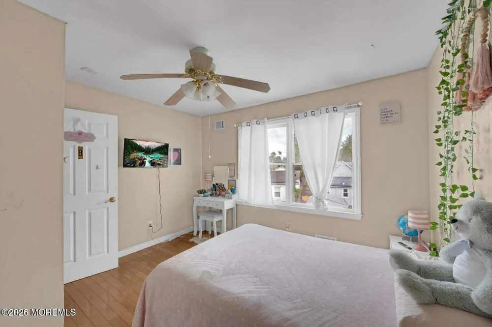 40 Wood Street Keansburg, NJ 07734