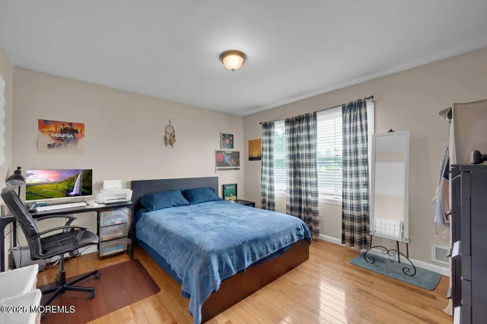 40 Wood Street Keansburg, NJ 07734