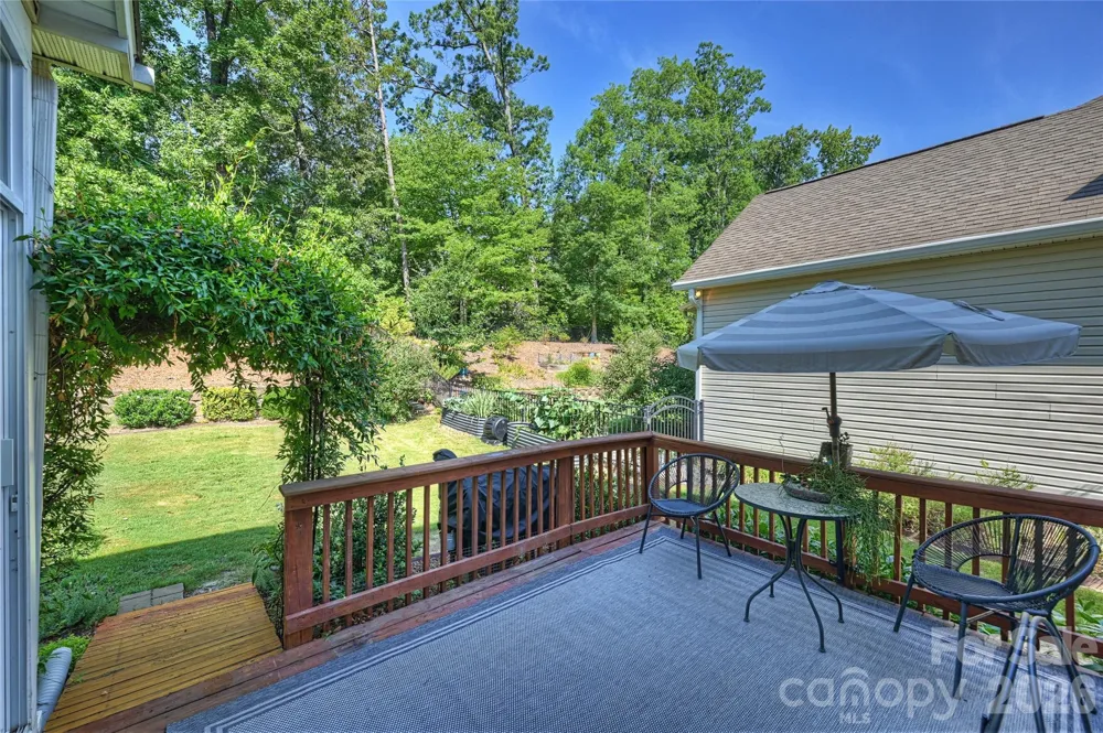1136 Aringill Lane Matthews, NC 28104